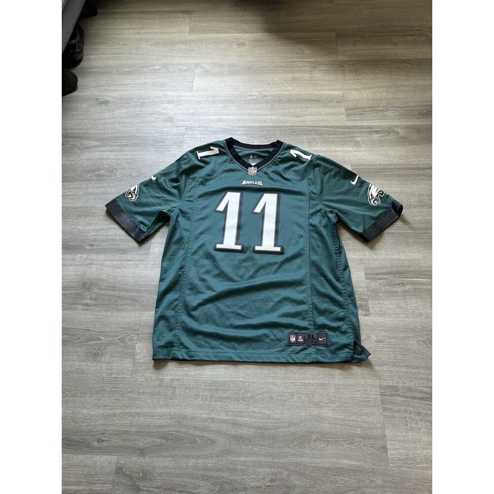 Nike green Philadelphia Eagles Carson Wentz number 11 jersey xl